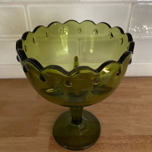 Indiana Glass Scallop Medium Compote Pedestal Bowl Teardrop Accent Details - Picture 3 of 8